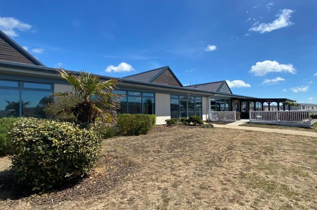 27 Tower View Pevensey Bay Holiday Park Bagian luar foto