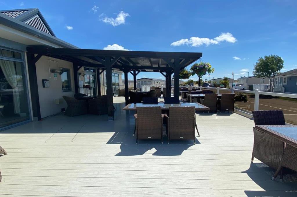 27 Tower View Pevensey Bay Holiday Park Bagian luar foto