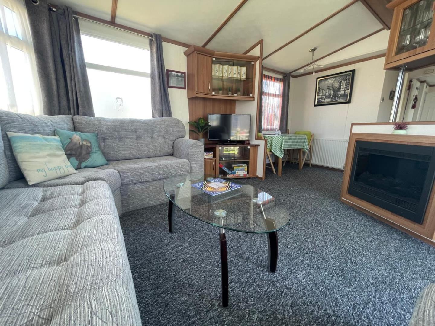 27 Tower View Pevensey Bay Holiday Park Bagian luar foto